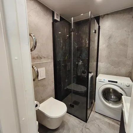 Apartment 'design Korter Kehras' *